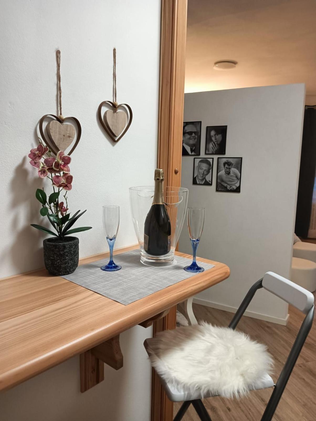 Freddie House Albiano  Extérieur photo